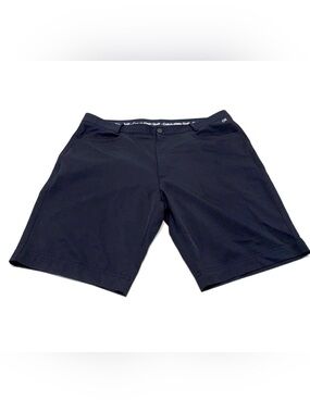 Calvin Klein Men's Dark Navy Flat-Front Shorts Size 30
